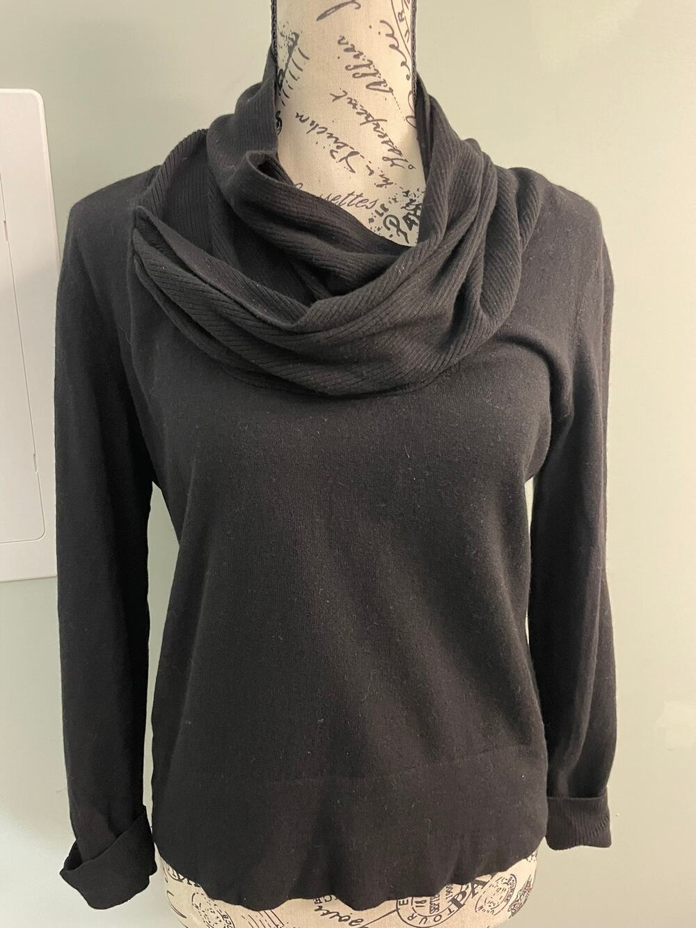 Lafayette 148 New York Classic Black Cowl Neck Sweater 100% Merino Wool Large